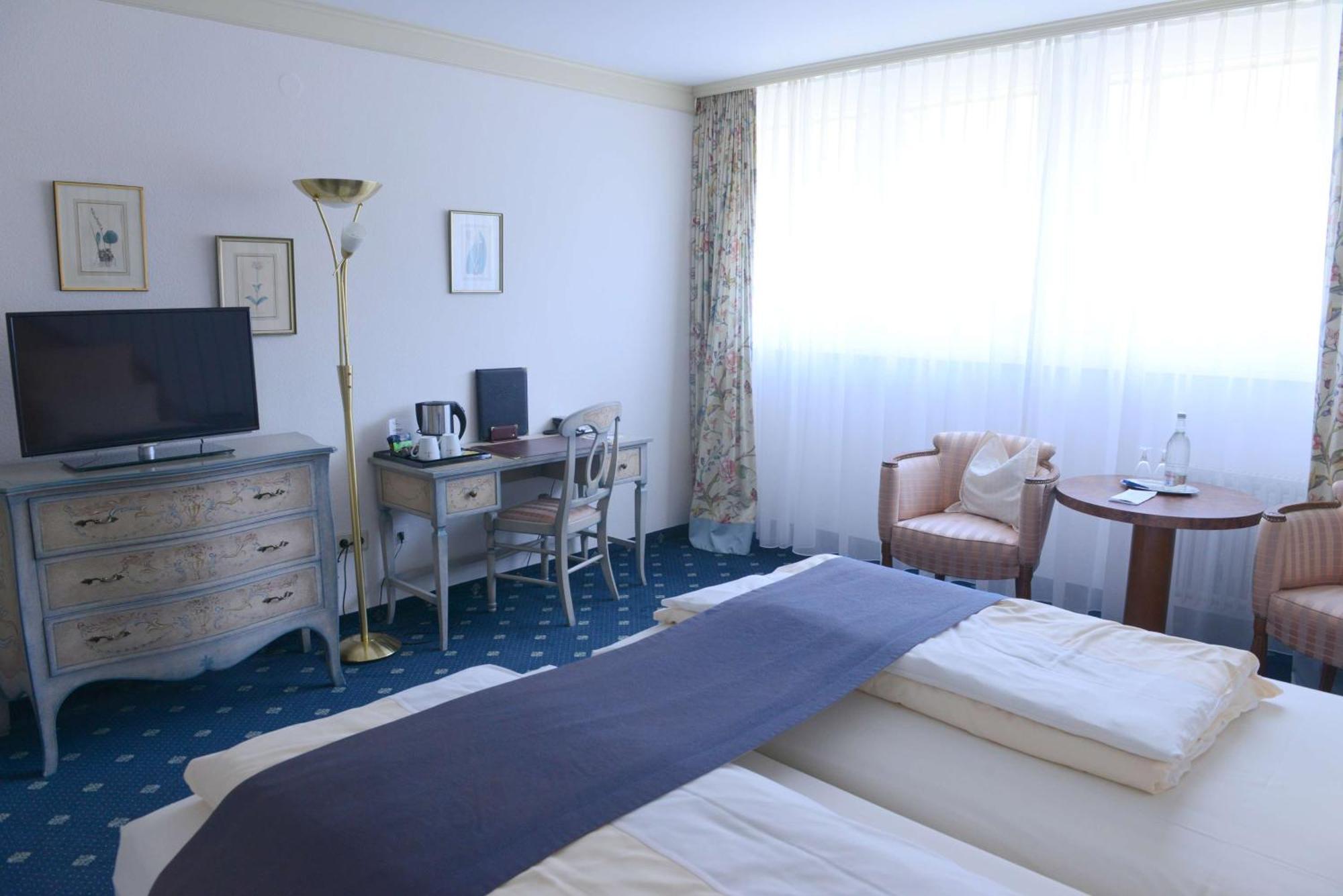 Sure Hotel By Best Western Rhoen Garden Poppenhausen Exterior photo