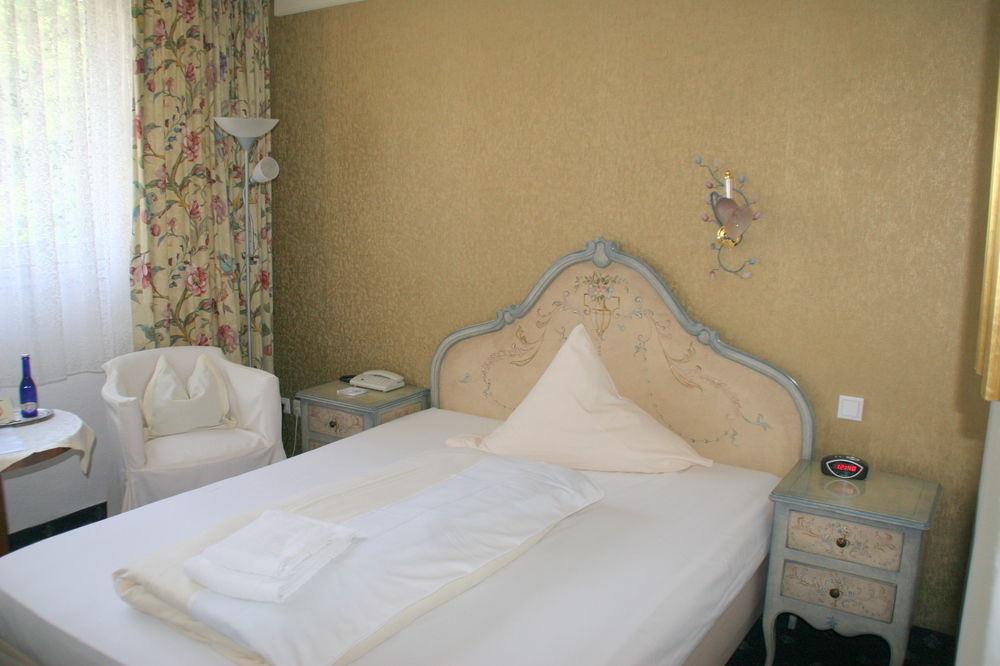 Sure Hotel By Best Western Rhoen Garden Poppenhausen Exterior photo