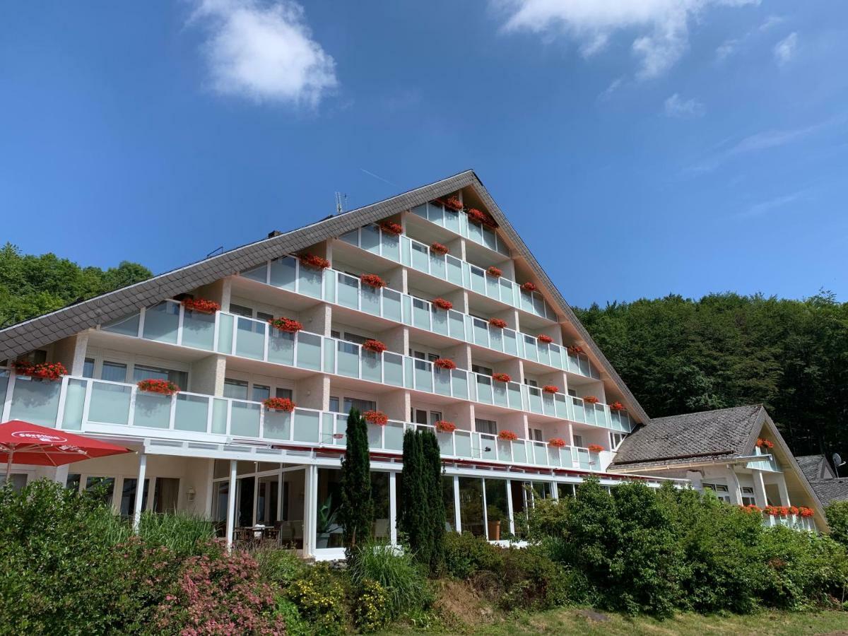 Sure Hotel By Best Western Rhoen Garden Poppenhausen Exterior photo